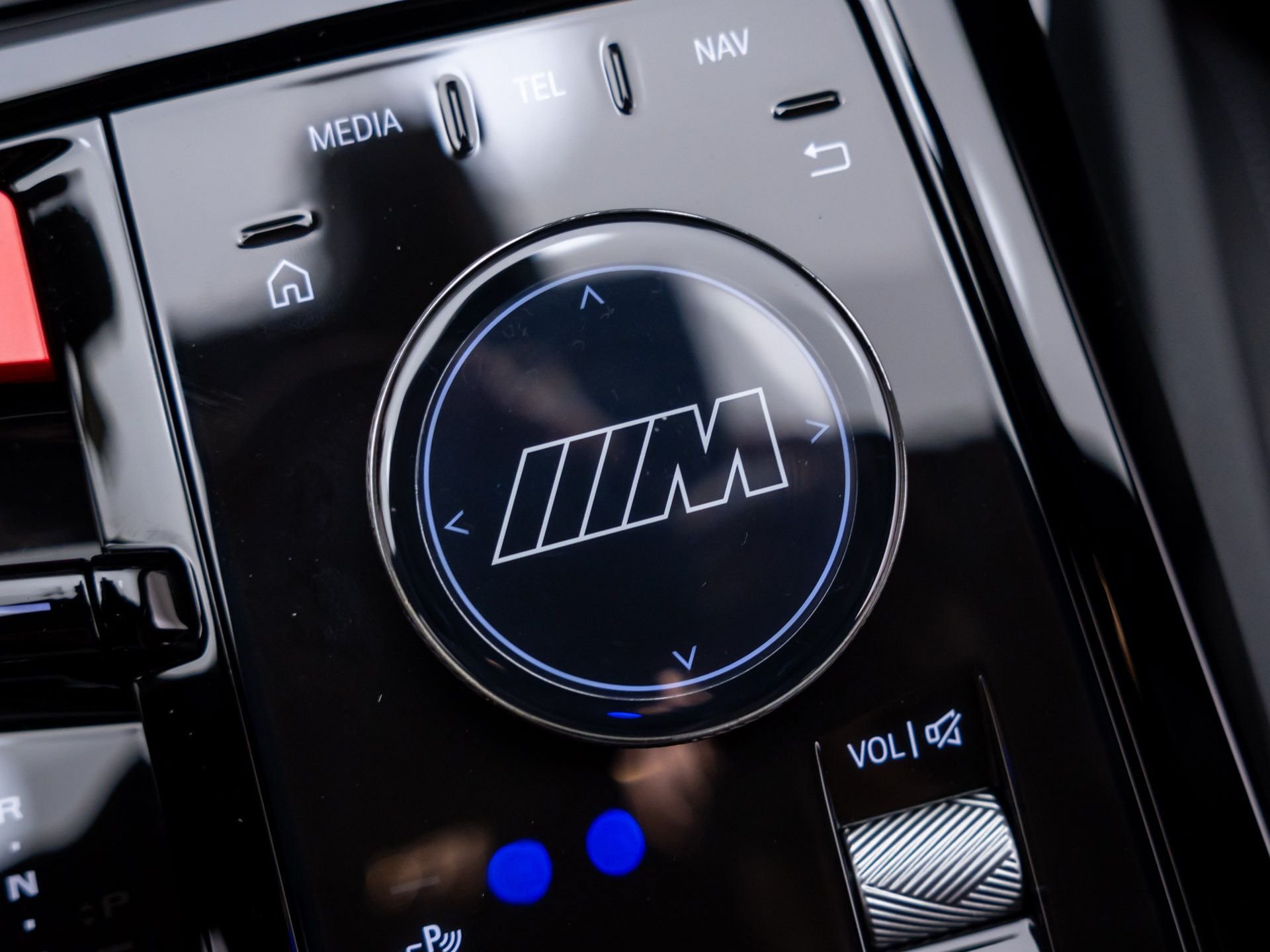New 2027 BMW M5 w/ Carbon Package AWD/4WD image 24