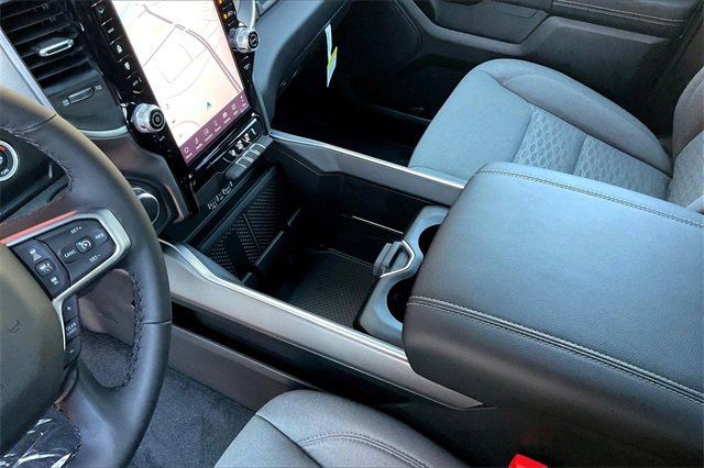 New 2026 RAM 1500 2WD Crew Cab image 7