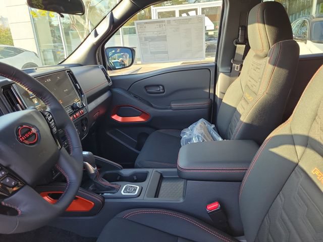 New 2026 Nissan Frontier PRO-4X w/ Tow Package AWD/4WD image 16