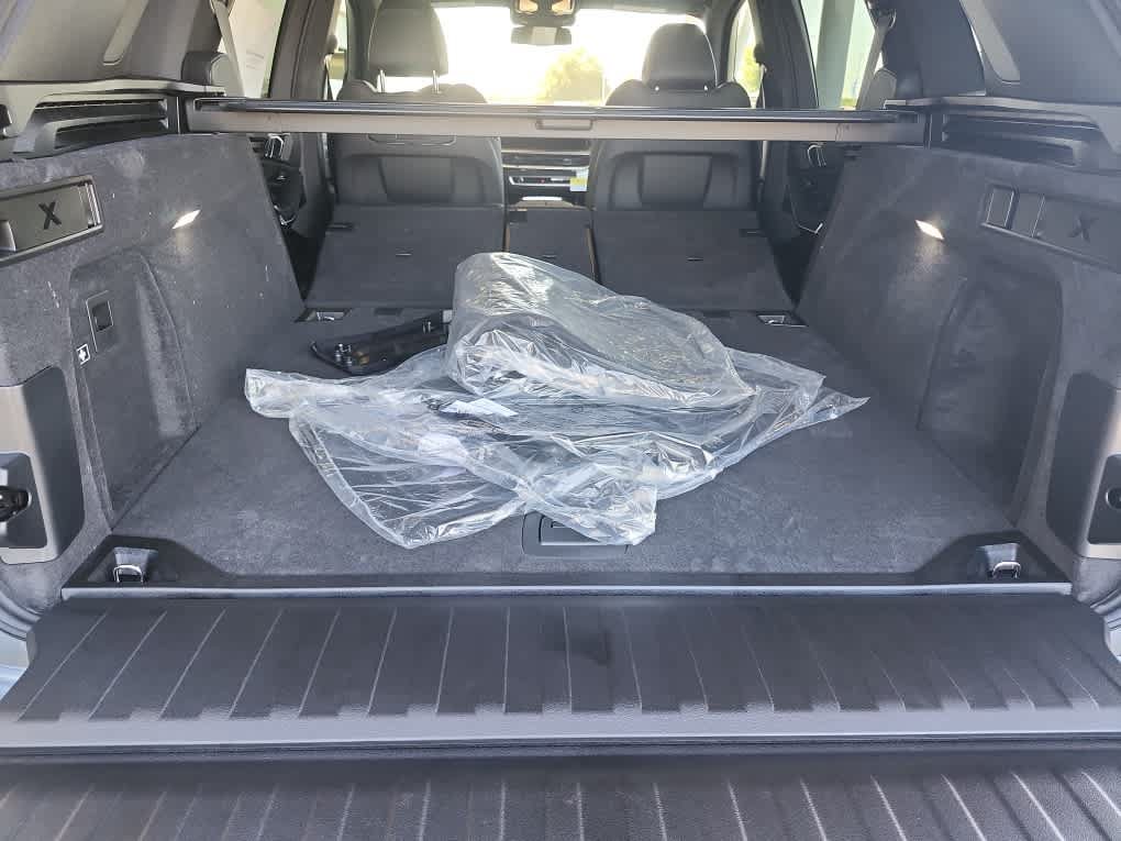 New 2026 BMW X5 xDrive40i w/ M Sport Package AWD/4WD image 35