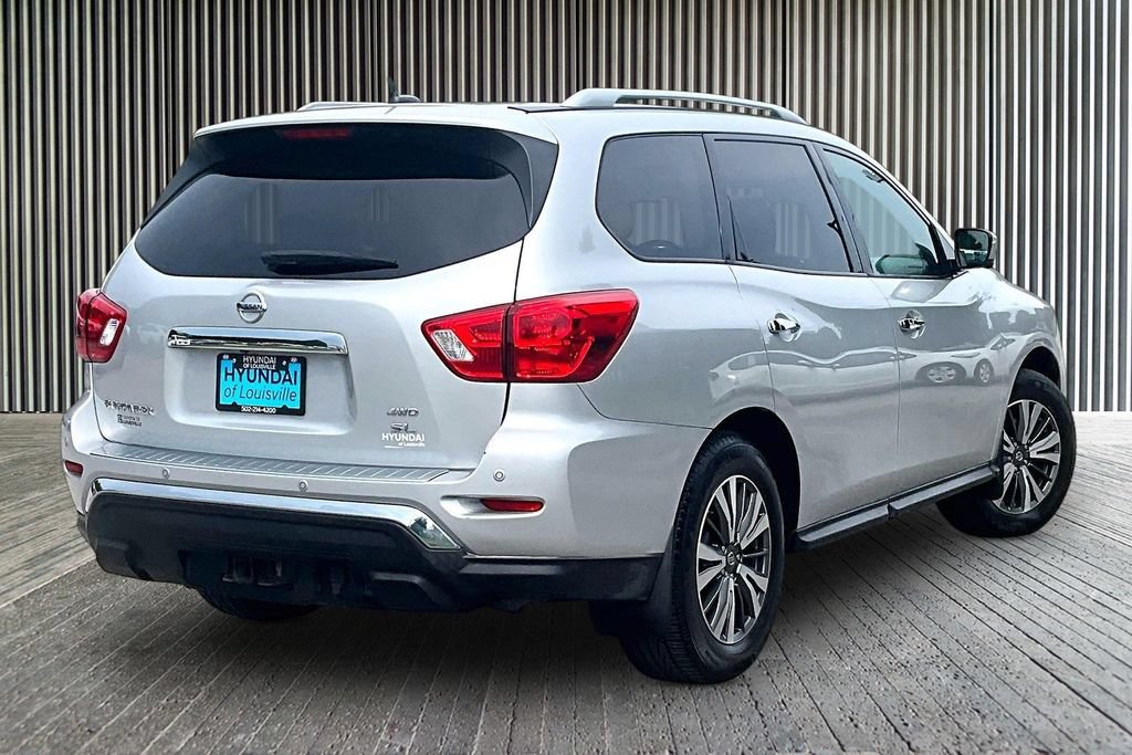 Used 2017 Nissan Pathfinder SL w/ SL Premium Package AWD/4WD image 14