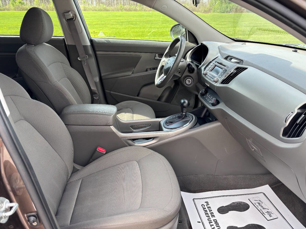 Used 2011 Kia Sportage LX w/ Convenience Pkg FWD image 8