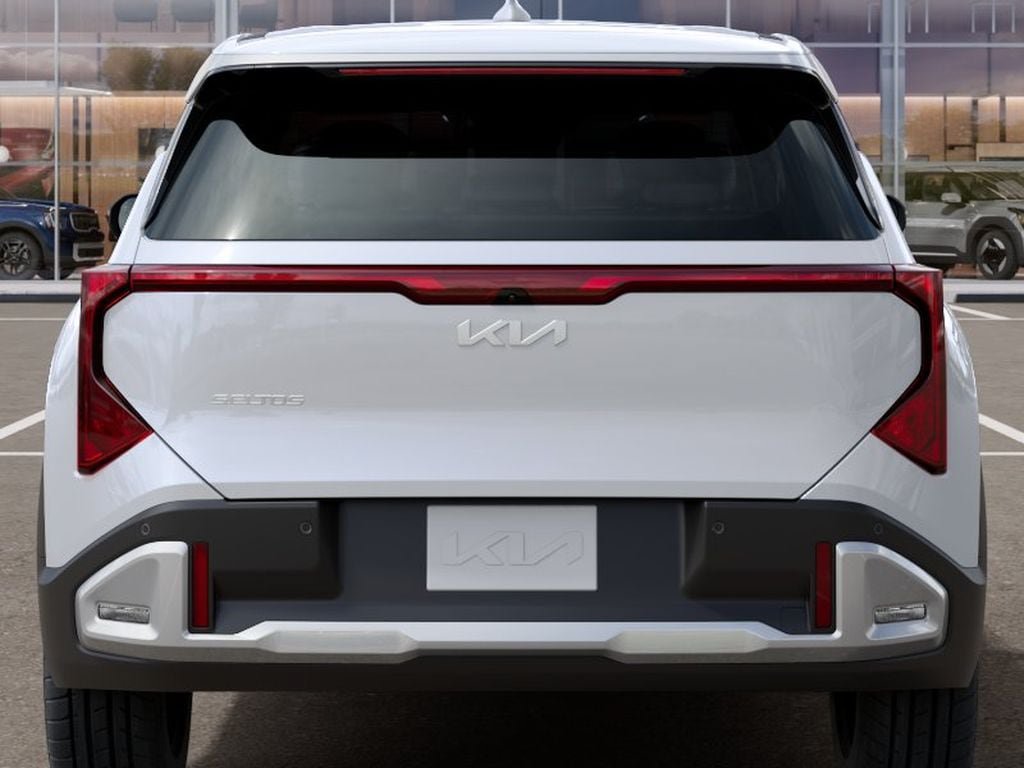 New 2027 Kia Seltos S FWD image 13