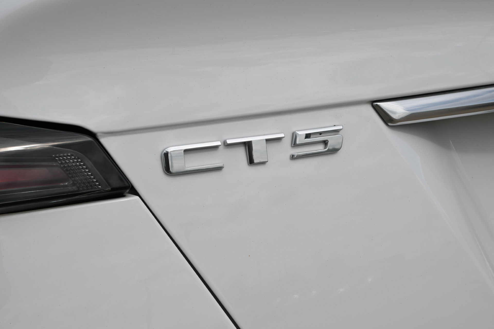 Certified 2024 Cadillac CT5 Sport RWD image 19