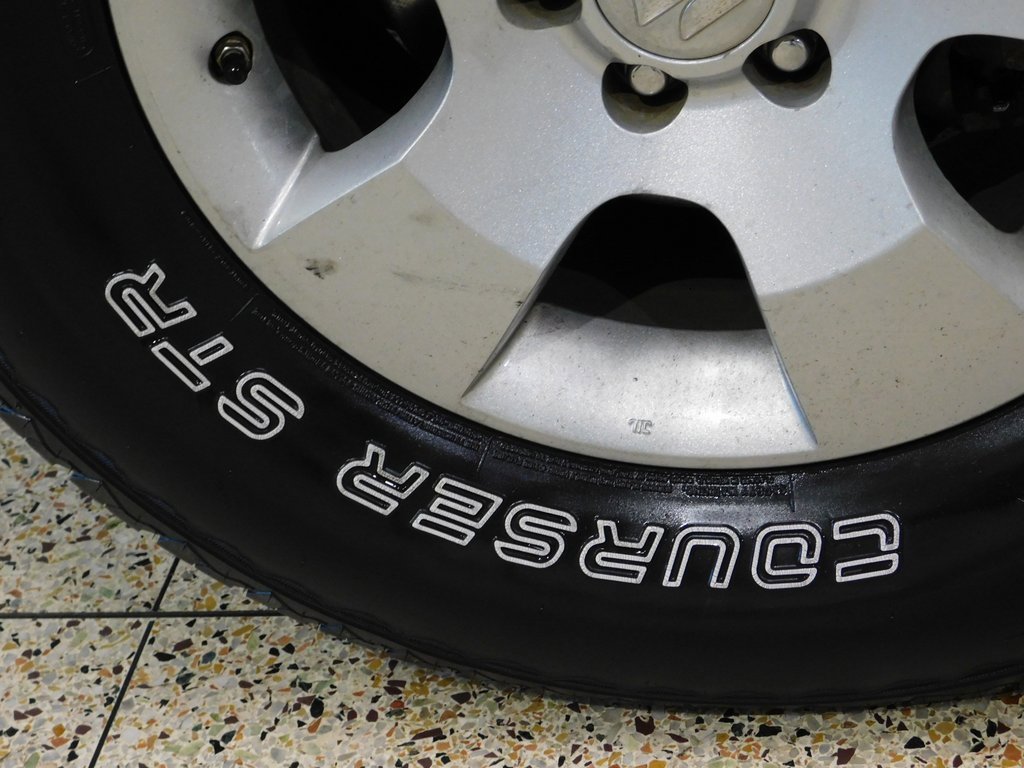 Used 2010 Suzuki Equator 2WD Extended Cab image 87