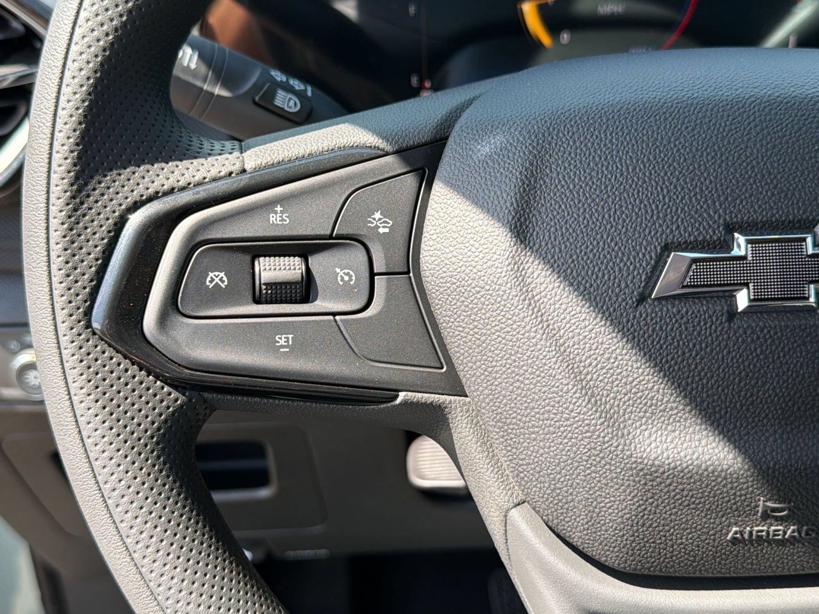 New 2026 Chevrolet TrailBlazer LT w/ Midnight Edition FWD image 17