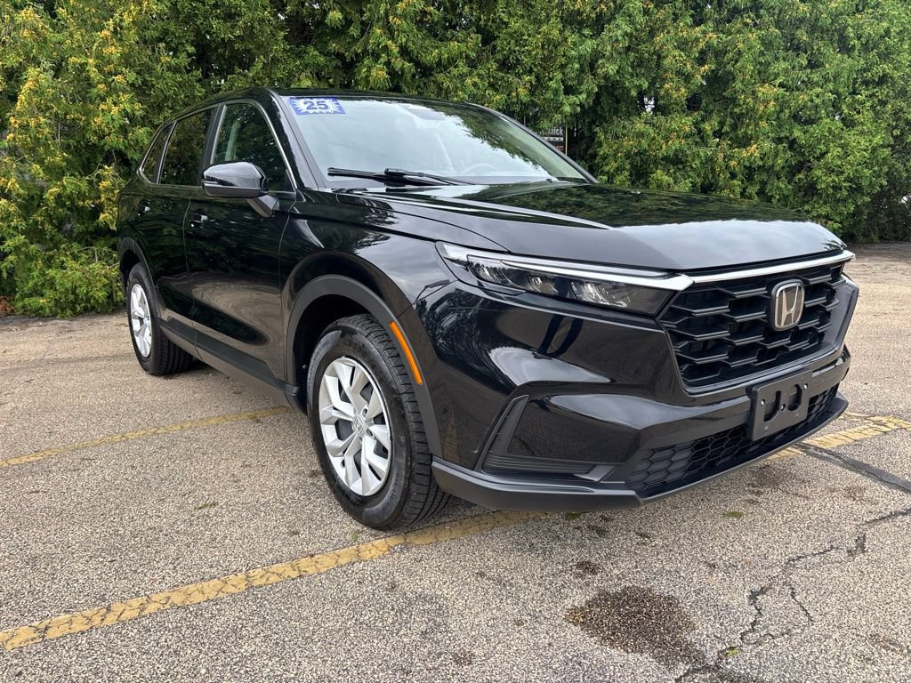 Used 2025 Honda CR-V LX image 1