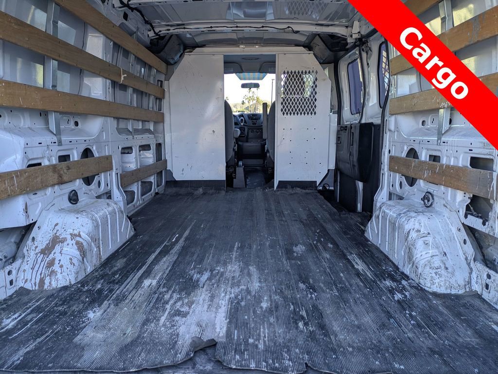Used 2015 Ford Transit 250 130 Low Roof w/ Exterior Upgrade Package image 28
