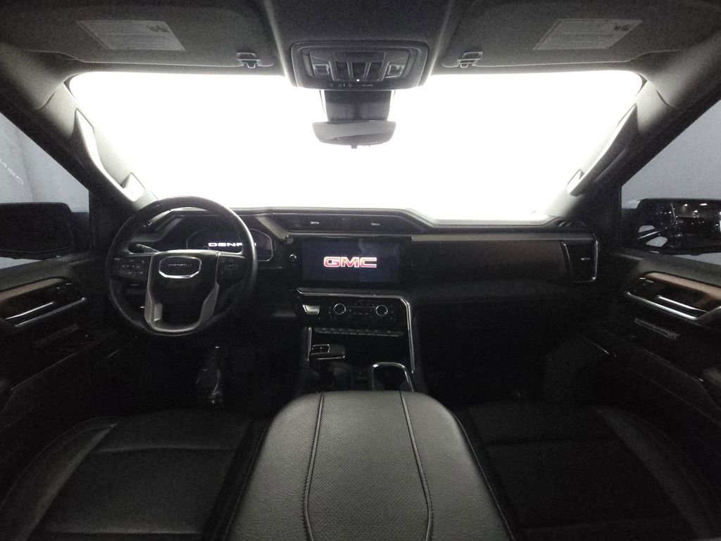Used 2023 GMC Sierra 1500 Denali w/ Technology Package AWD/4WD image 25