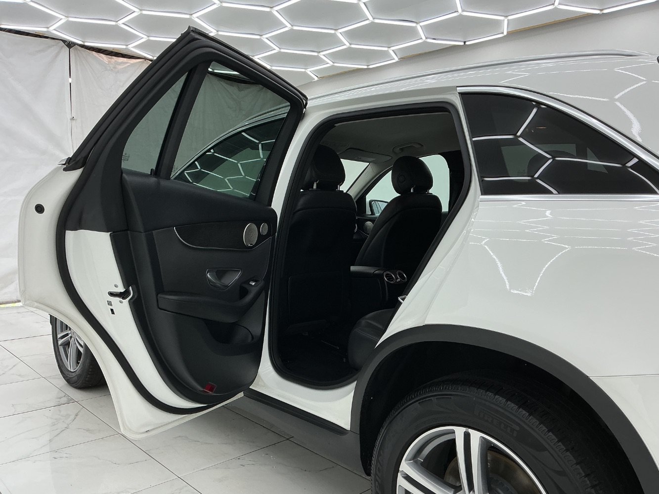 Used 2021 Mercedes-Benz GLC 300 4MATIC image 22