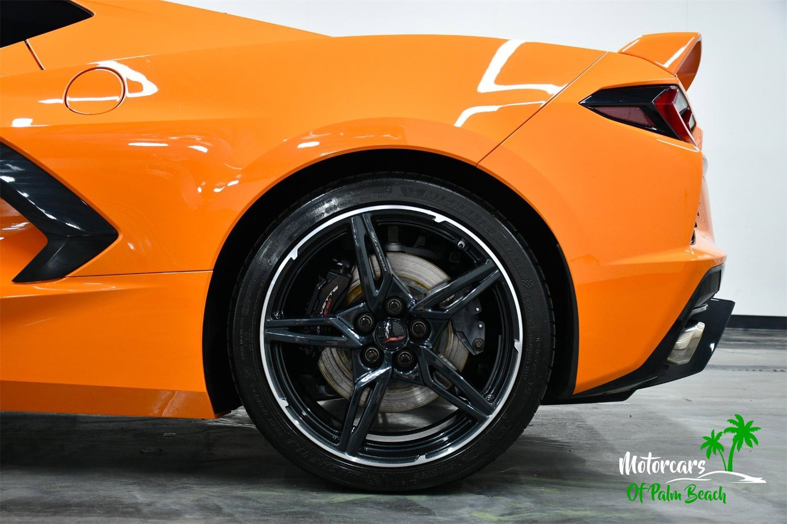 Used 2024 Chevrolet Corvette Stingray Premium Cpe w/ Z51 Performance Package image 45