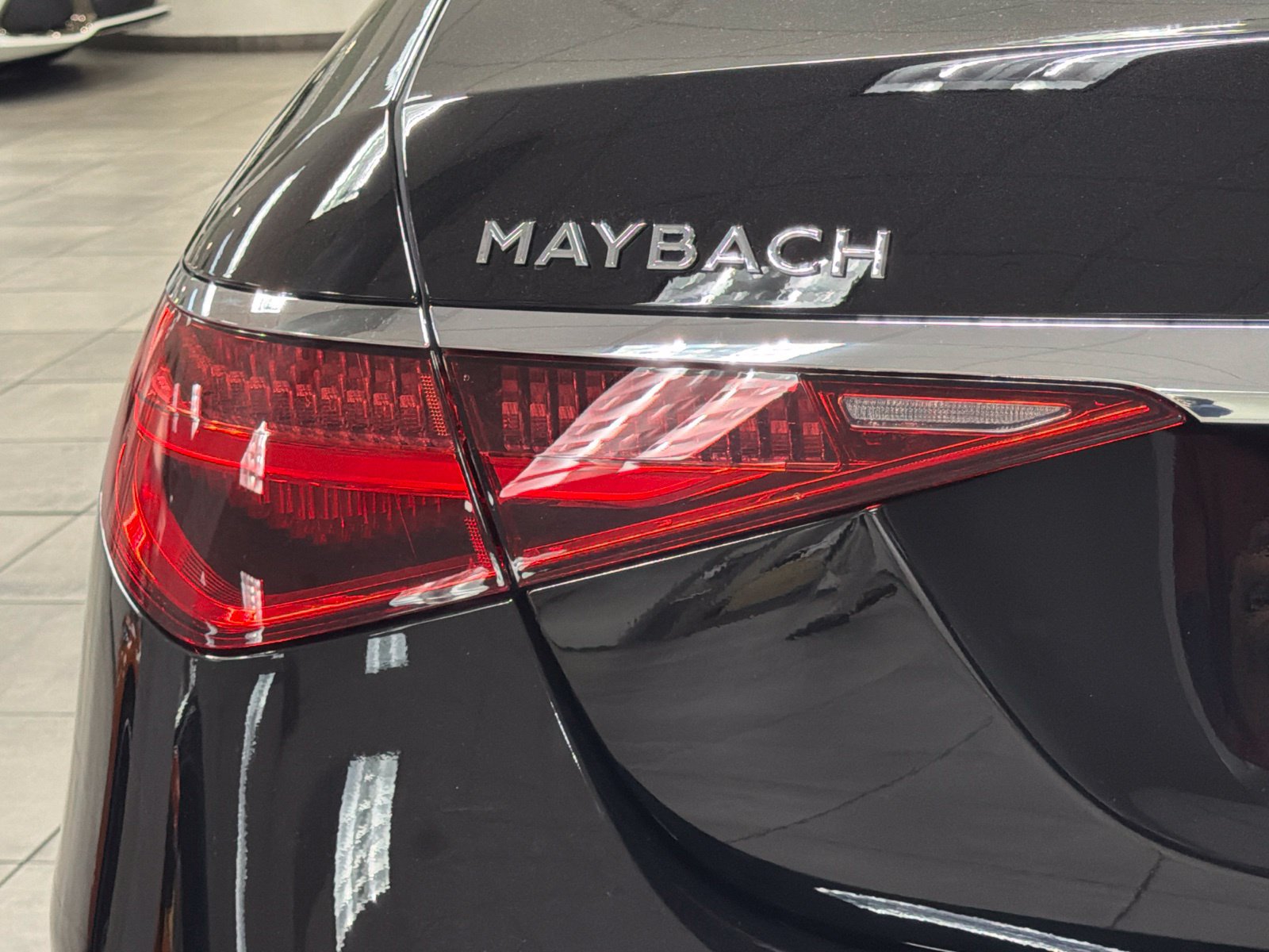 Certified 2025 Mercedes-Benz Maybach S 580 4MATIC image 13