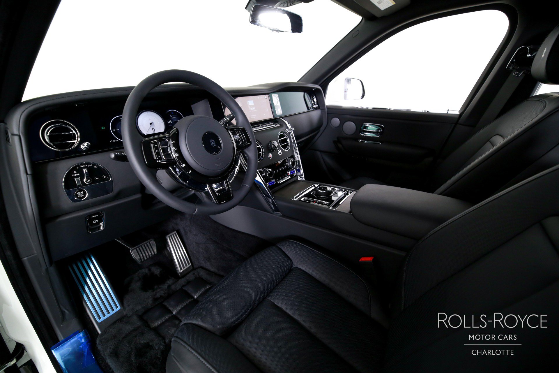 New 2026 Rolls-Royce Cullinan image 4