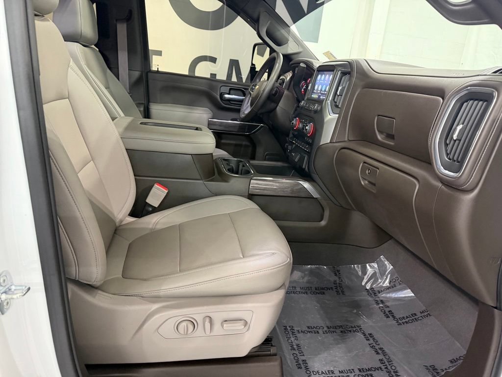 Used 2022 Chevrolet Silverado 3500 LTZ w/ LTZ Plus Package AWD/4WD image 33