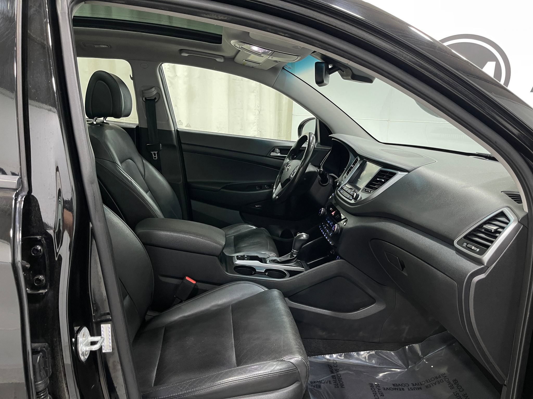 Used 2017 Hyundai Tucson Limited w/ Limited Ultimate Package 03 FWD image 31