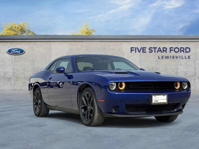 Used 2022 Dodge Challenger SXT w/ Blacktop Package RWD image 1