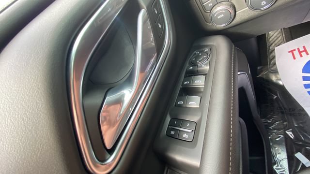 Used 2024 Chevrolet Tahoe Premier AWD/4WD image 22