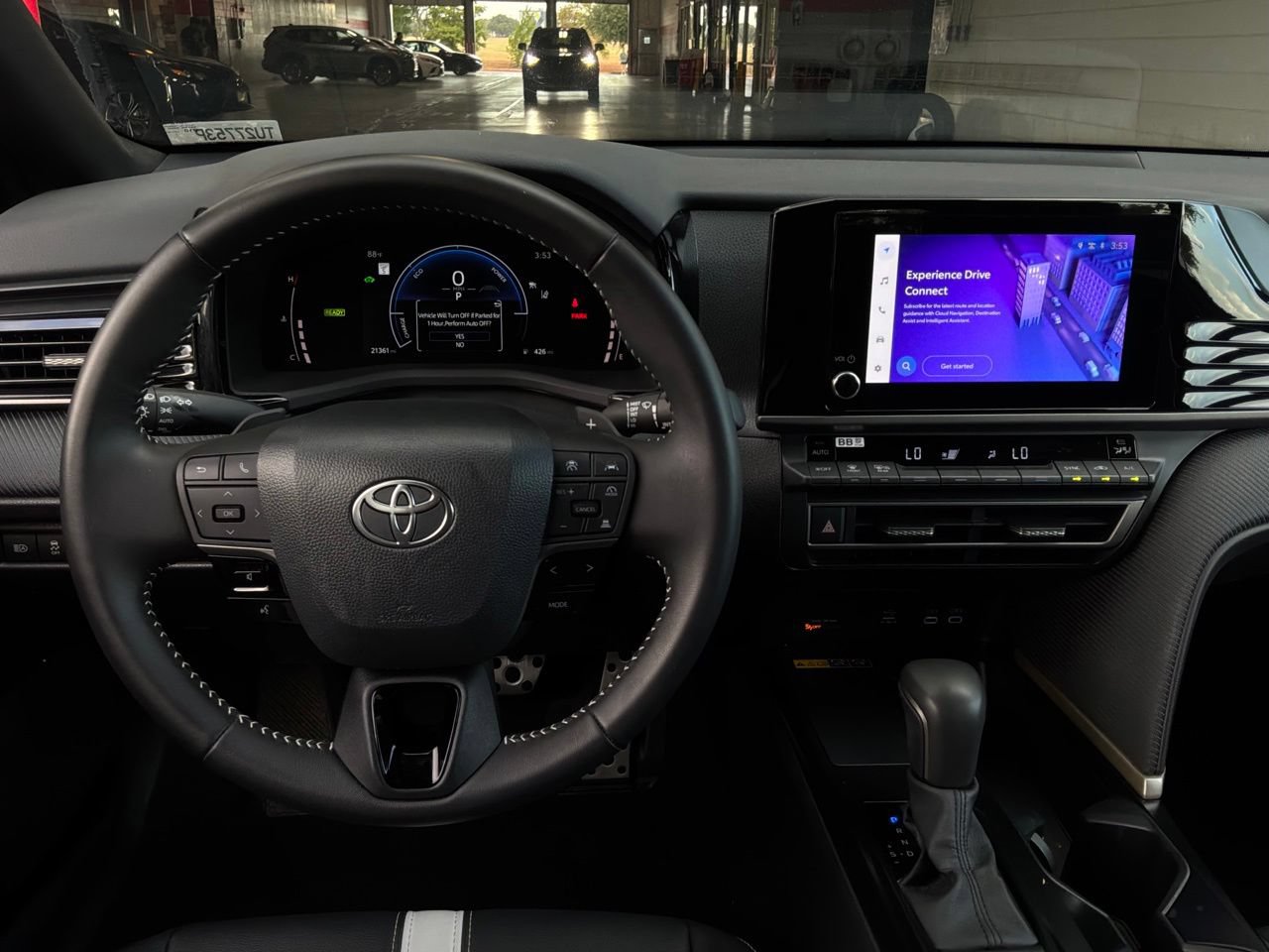 Used 2026 Toyota Camry SE FWD image 13