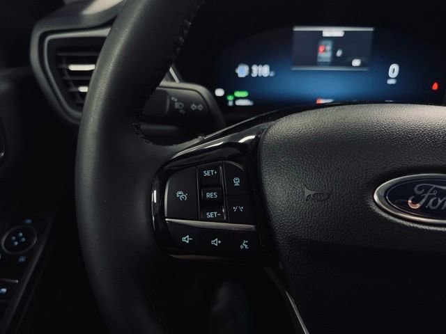 Used 2023 Ford Escape Platinum image 25