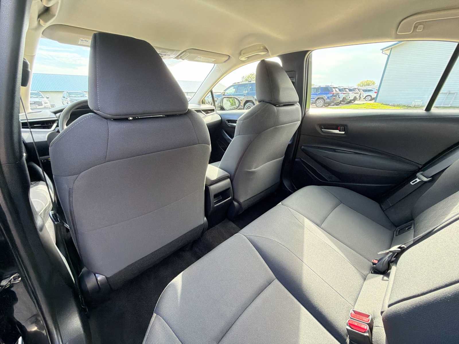 Used 2020 Toyota Corolla LE w/ LE Convenience Package FWD image 15