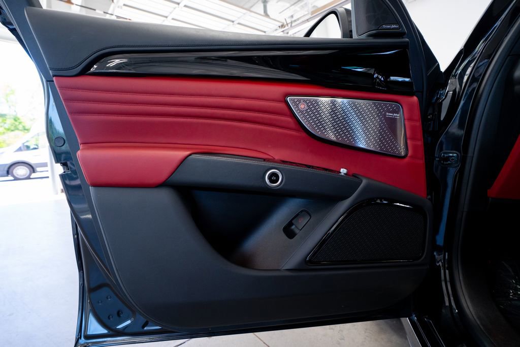 Used 2023 Maserati Grecale Modena image 32