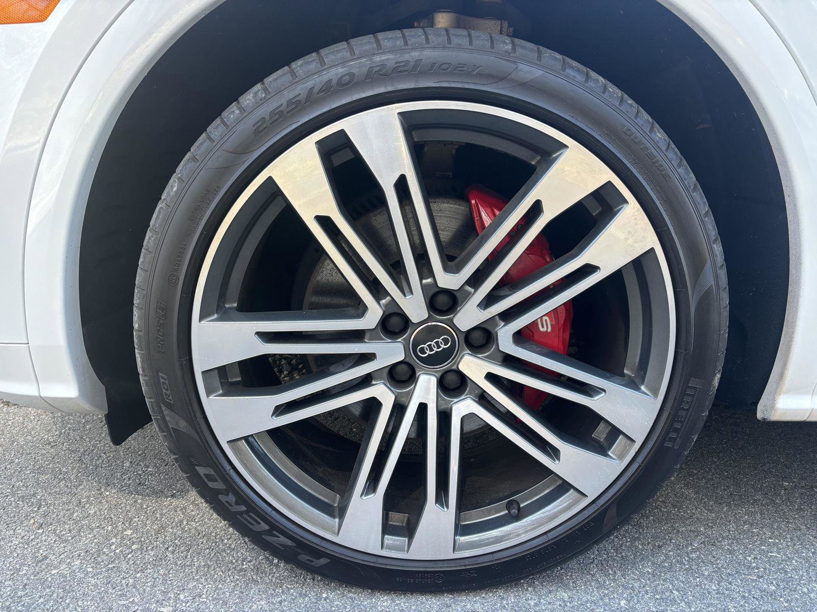 Used 2020 Audi SQ5 Premium Plus w/ Premium Plus Package AWD/4WD image 25