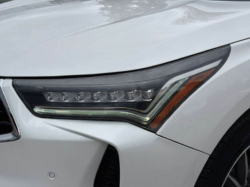 Used 2023 Acura RDX w/ Technology Package FWD image 9