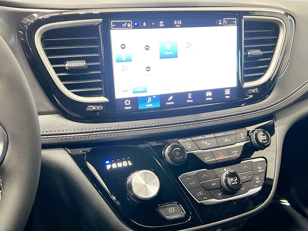 New 2026 Chrysler Pacifica Select image 24