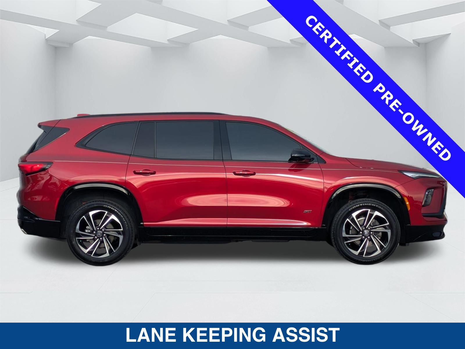 Used 2025 Buick Enclave Sport Touring w/ Power Package FWD image 4