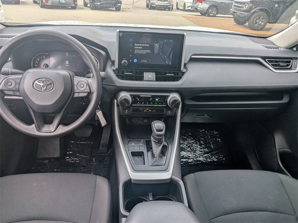 Used 2025 Toyota RAV4 LE image 26