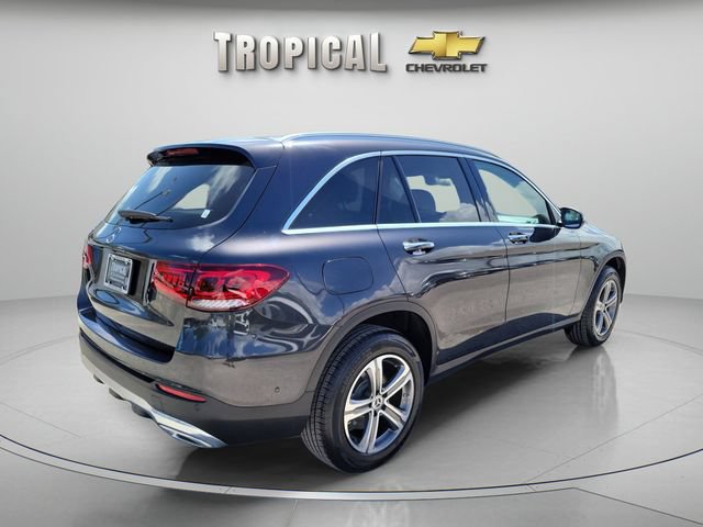 Used 2022 Mercedes-Benz GLC 300 w/ Premium Package Lite image 3
