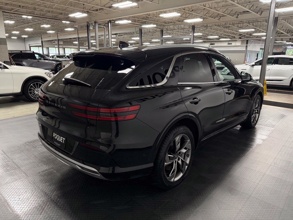 Used 2023 Genesis Electrified GV70 AWD/4WD image 4