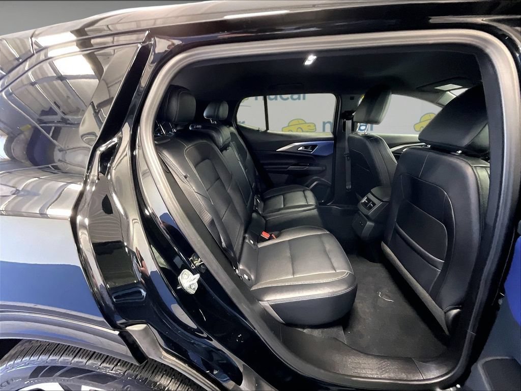 Used 2026 Chevrolet Equinox EV LT w/ Convenience Package II AWD/4WD image 16