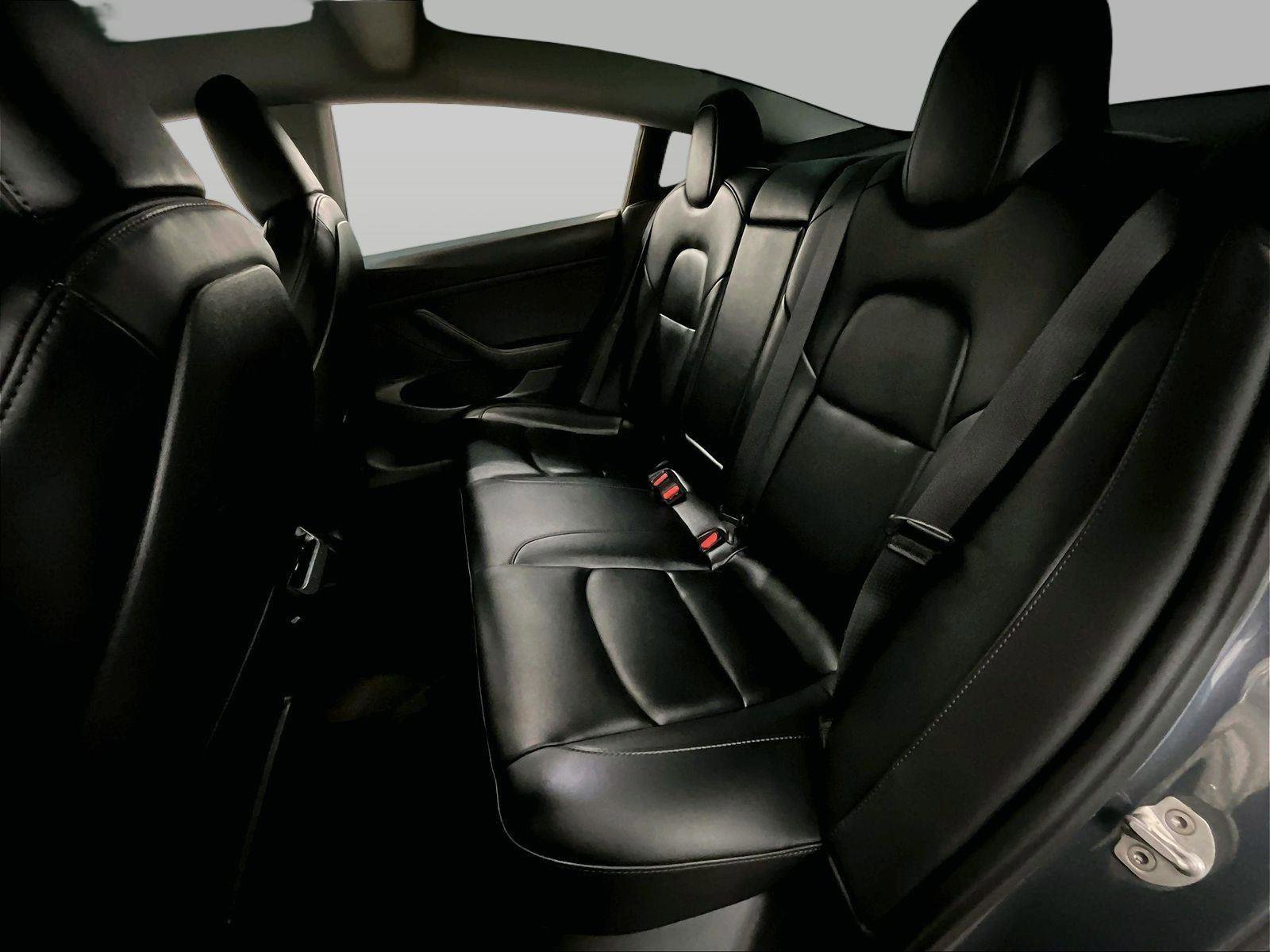 Used 2023 Tesla Model 3 Standard Range image 25