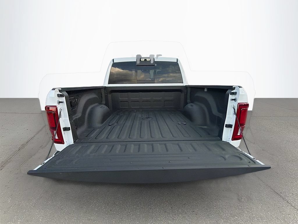 New 2026 RAM 3500 Laramie AWD/4WD image 12