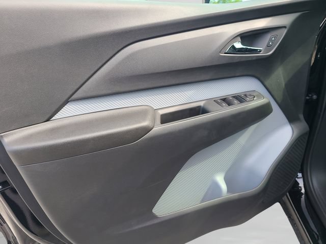 New 2027 Chevrolet Bolt LT FWD image 13