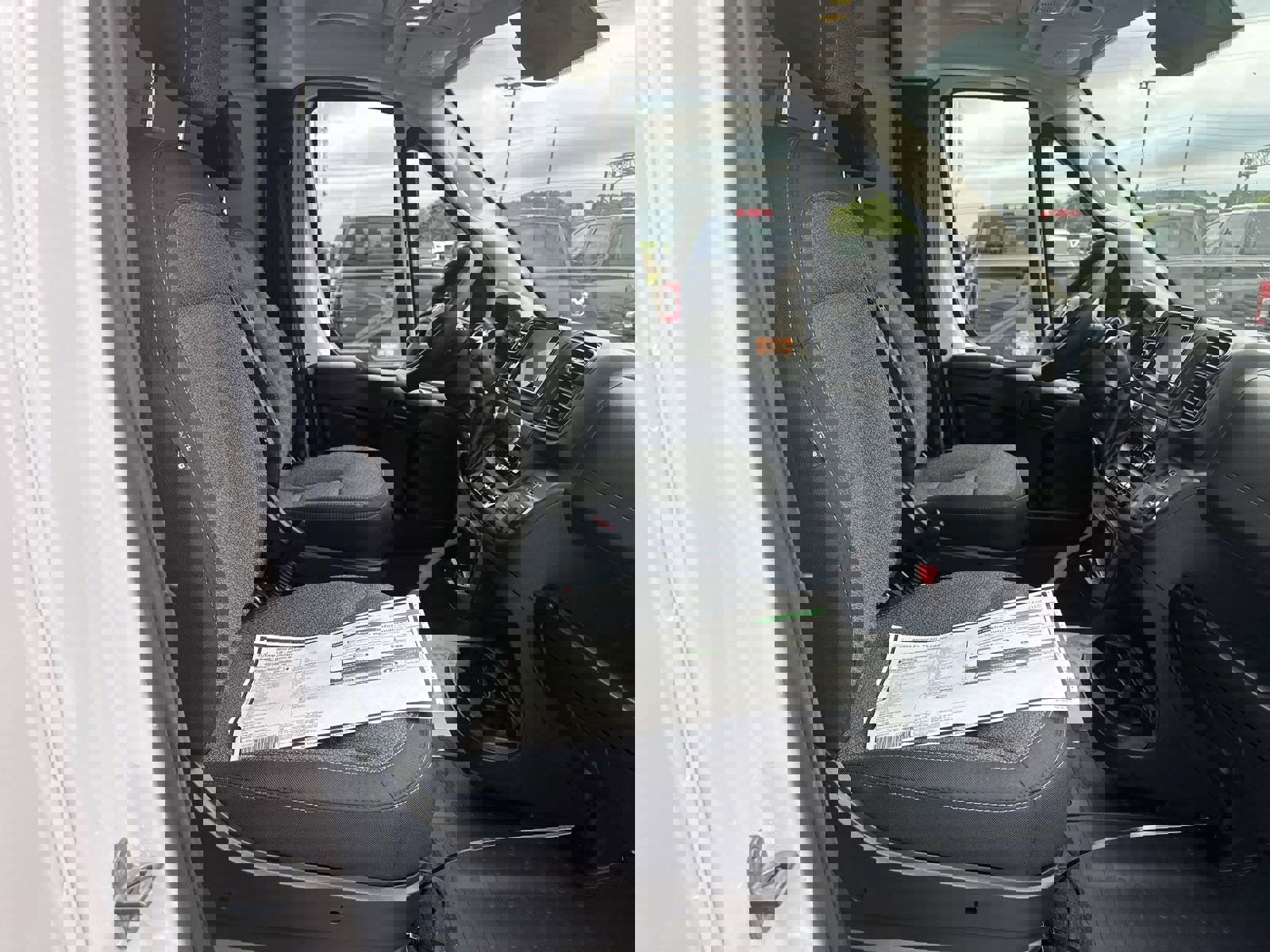 New 2024 RAM ProMaster 2500 w/ Convenience Group image 25