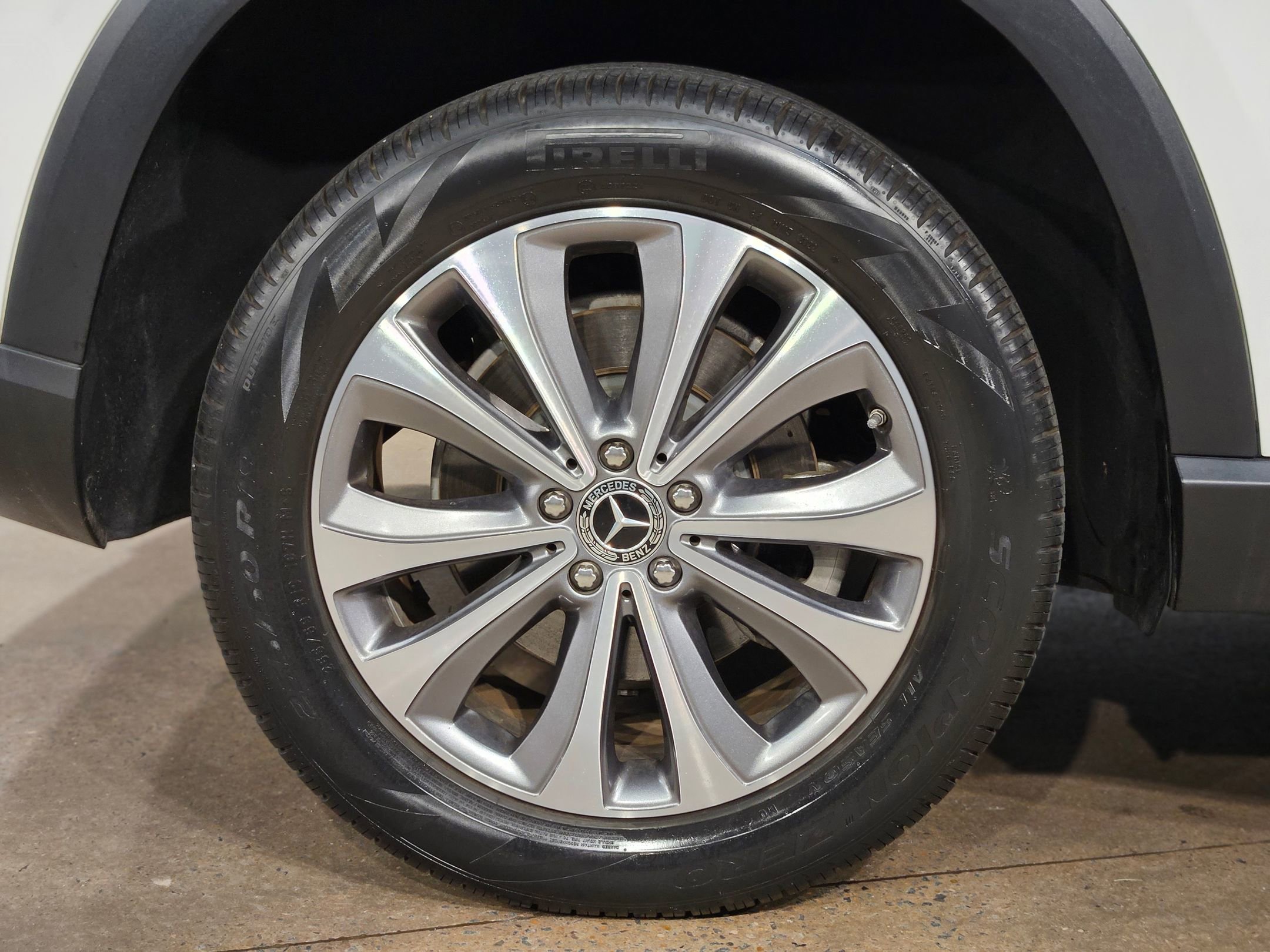 Used 2020 Mercedes-Benz GLE 350 image 17