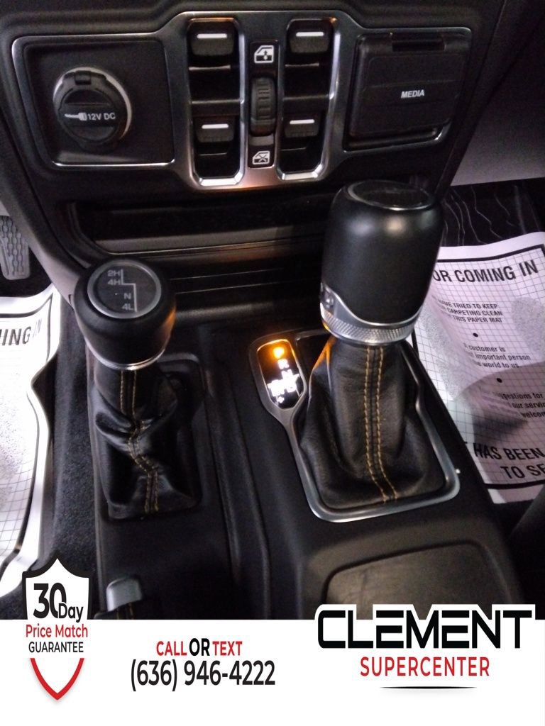 Used 2021 Jeep Gladiator Overland image 16