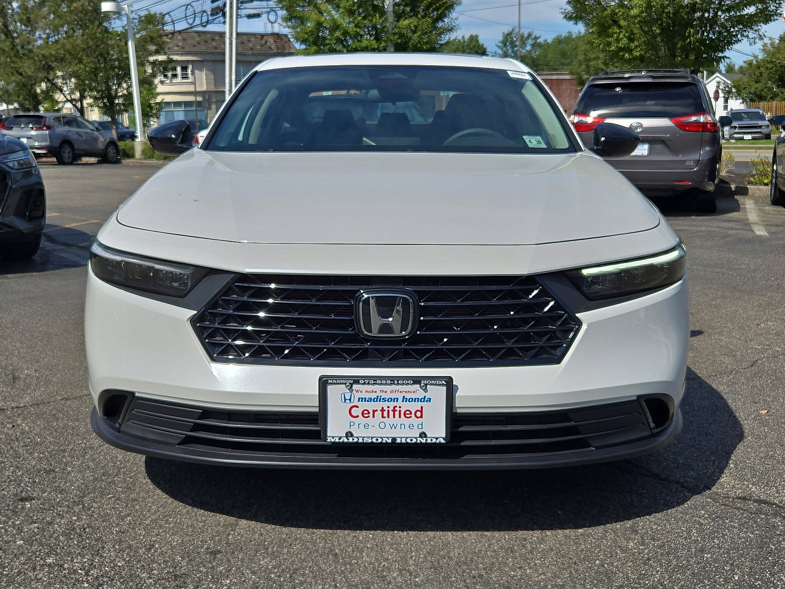 Used 2025 Honda Accord SE image 3