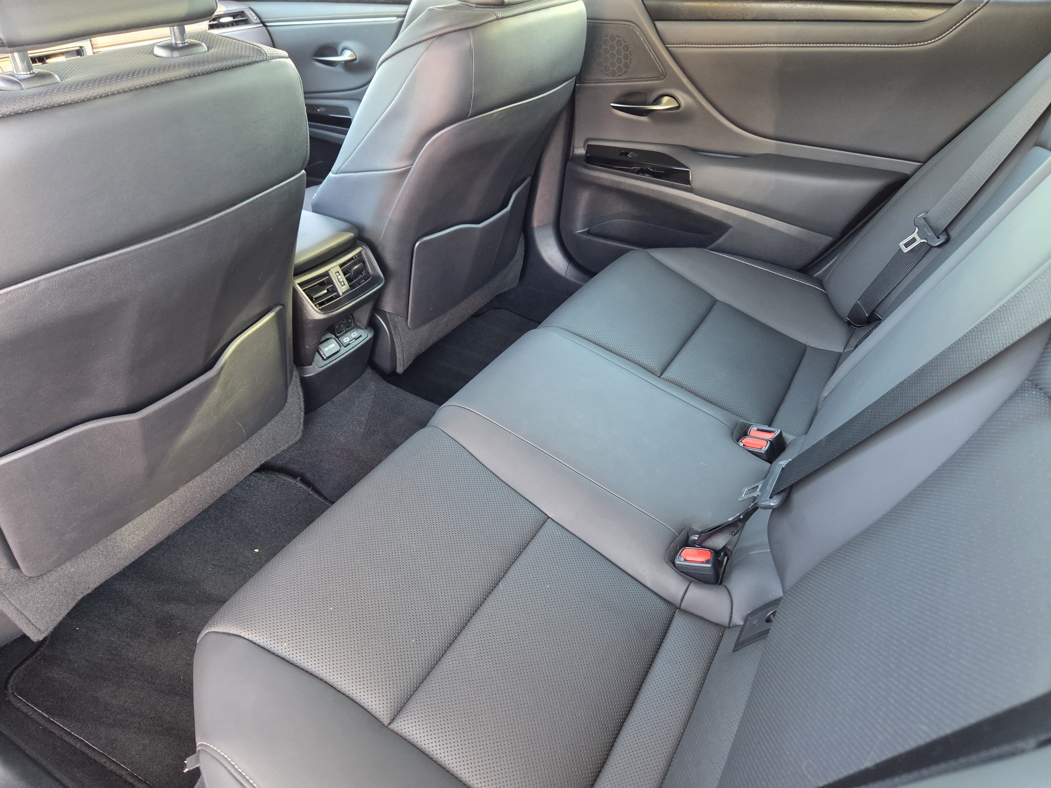 Used 2022 Lexus ES 350 w/ Premium Package FWD image 38
