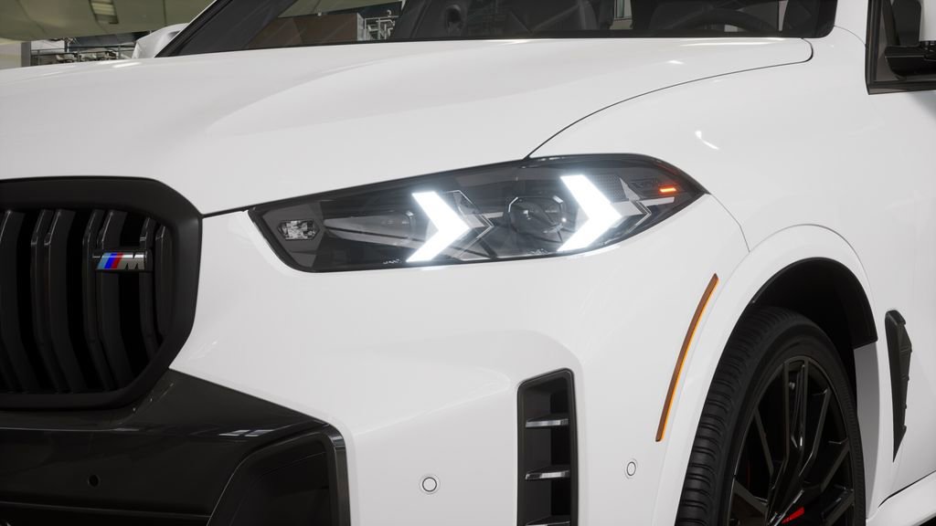 Used 2026 BMW X5 M60i image 33