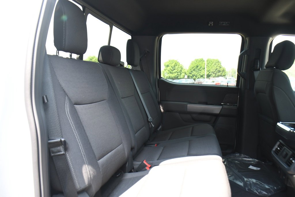 New 2025 Ford F150 XLT w/ Equipment Group 302A MID image 16