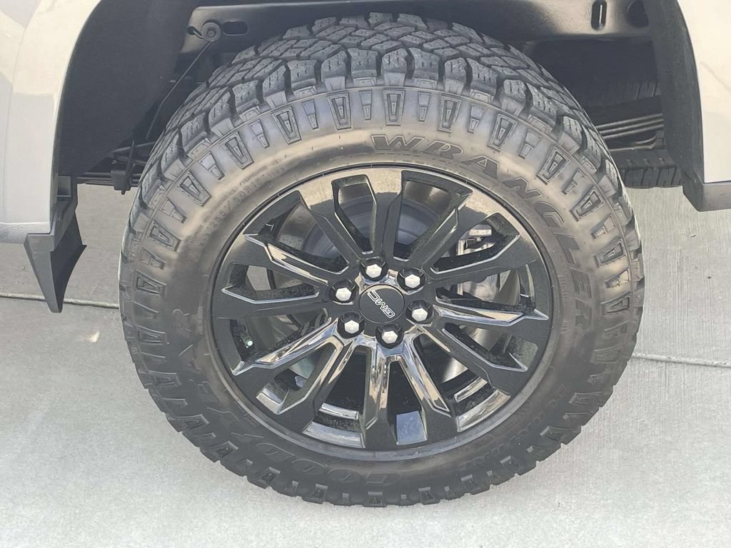 Used 2022 GMC Canyon Elevation w/ Trailering Package RWD image 10