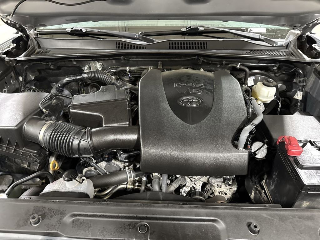 Used 2021 Toyota Tacoma SR image 24