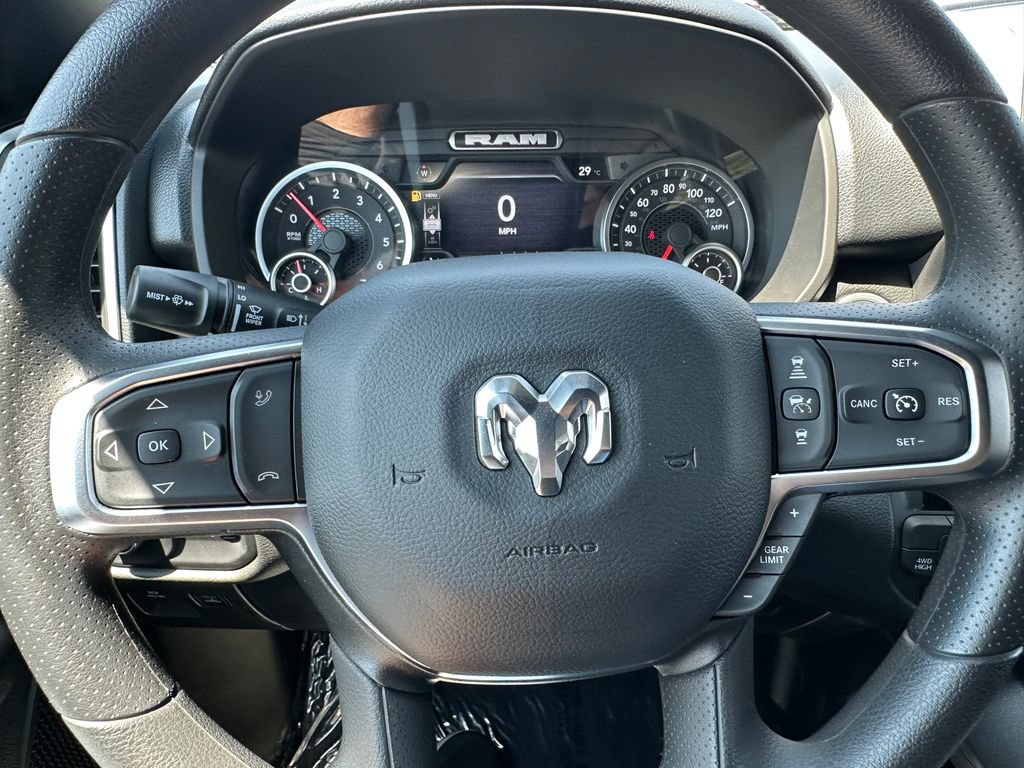 New 2026 RAM 1500 Express AWD/4WD image 20