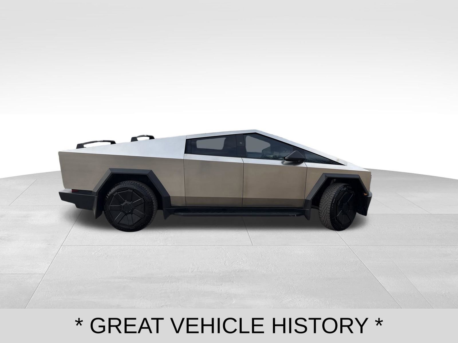 Used 2024 Tesla Cybertruck AWD Crew Cab image 6