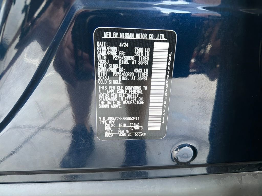 Used 2024 Nissan Armada SL w/ Captain's Chairs Package image 39