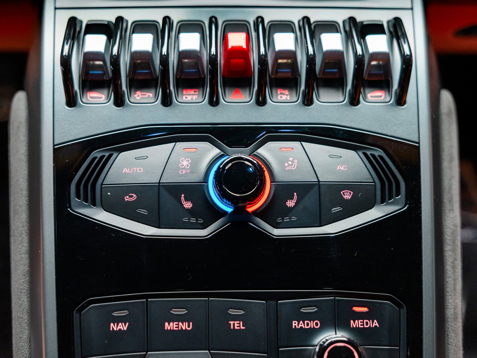 Used 2015 Lamborghini Huracan LP 610-4 image 57