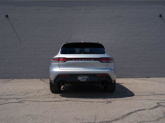 Certified 2026 Porsche Macan AWD/4WD image 6